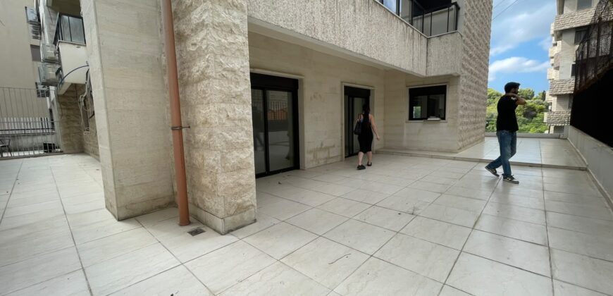 For Sale: Apartment in Mar Takla, Hazmieh