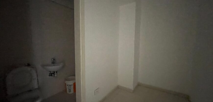 For Sale: Apartment in Mar Takla, Hazmieh