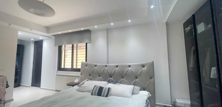 For Sale: Apartment in Faiyadiyeh