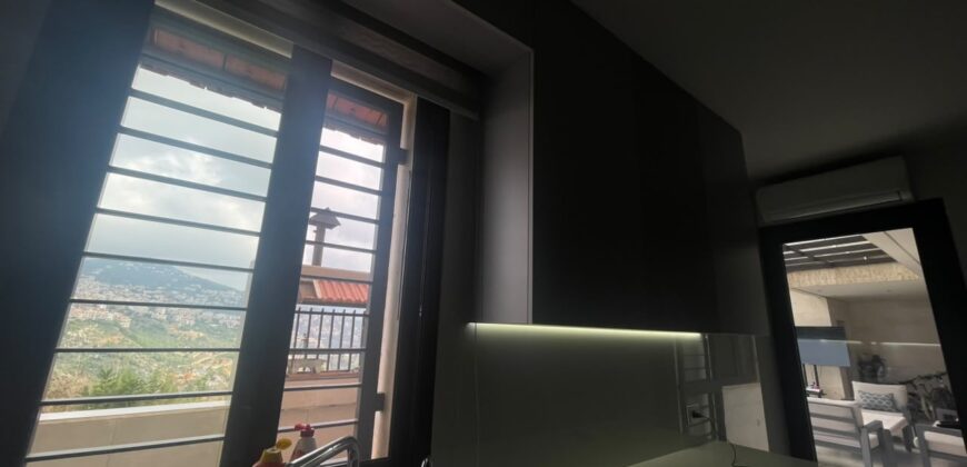 For Sale: Apartment in Faiyadiyeh