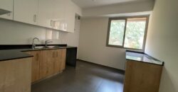 For Sale: Apartment in Louaizeh