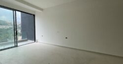 For Sale: Apartment in Hazmieh