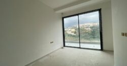 For Sale: Apartment in Hazmieh