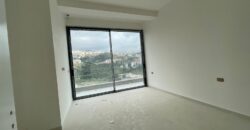 For Sale: Apartment in Hazmieh