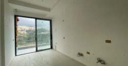 For Sale: Apartment in Hazmieh