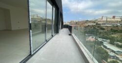 For Sale: Apartment in Hazmieh