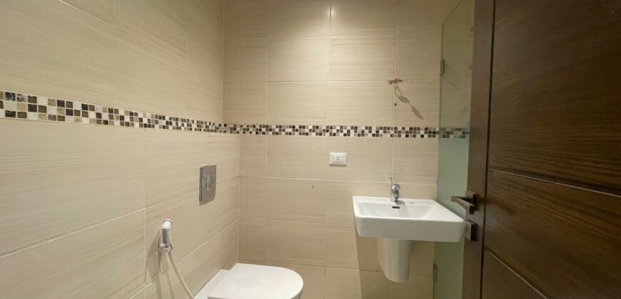 For Sale: Apartment in New Mar Takla, Hazmieh