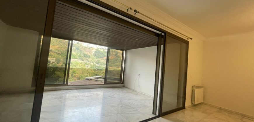 For Sale: Apartment in New Mar Takla, Hazmieh
