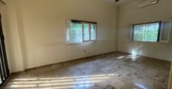 For Sale: Apartment in Louaizeh