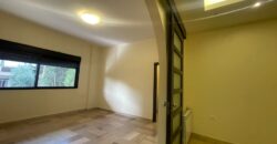 For Sale: Apartment in Louaizeh