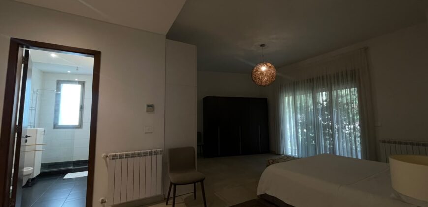For Sale: Apartment in Yarzeh