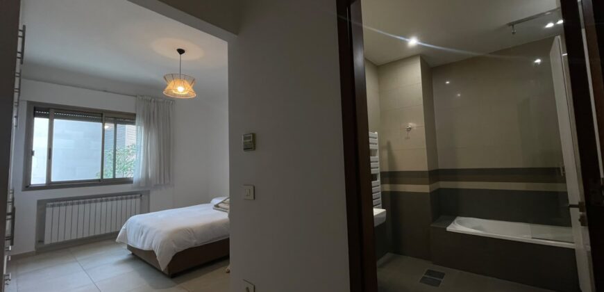 For Sale: Apartment in Yarzeh