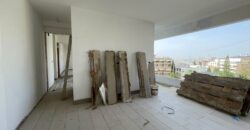 For Sale: Apartment in Mar Takla, Hazmieh