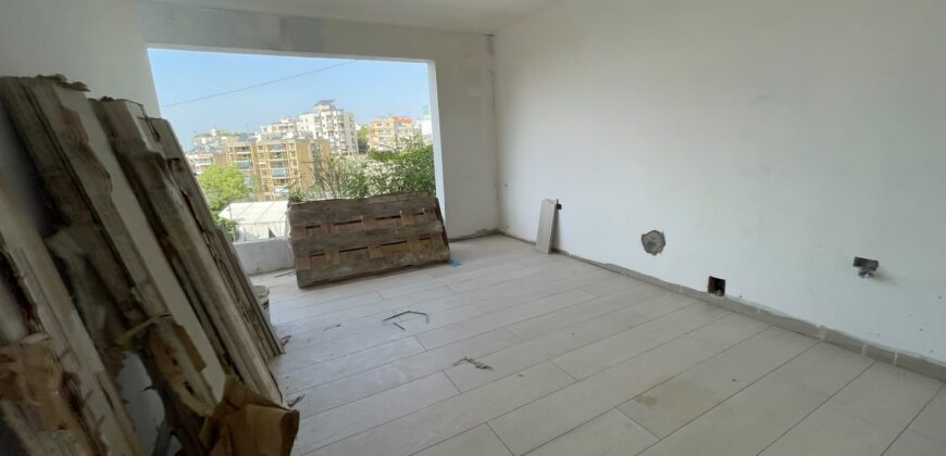 For Sale: Apartment in Mar Takla, Hazmieh