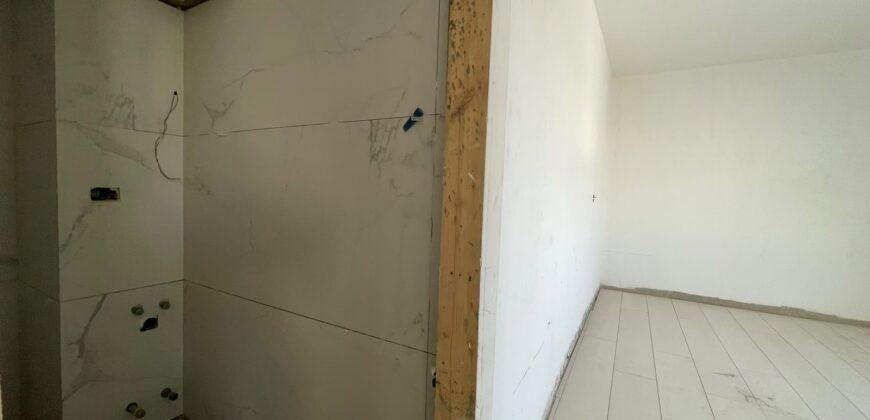 For Sale: Apartment in Mar Takla, Hazmieh
