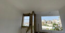 For Sale: Apartment in Mar Takla, Hazmieh