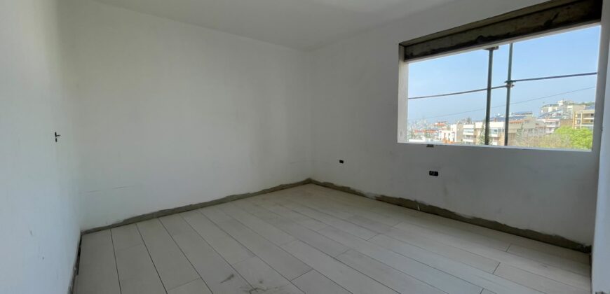 For Sale: Apartment in Mar Takla, Hazmieh