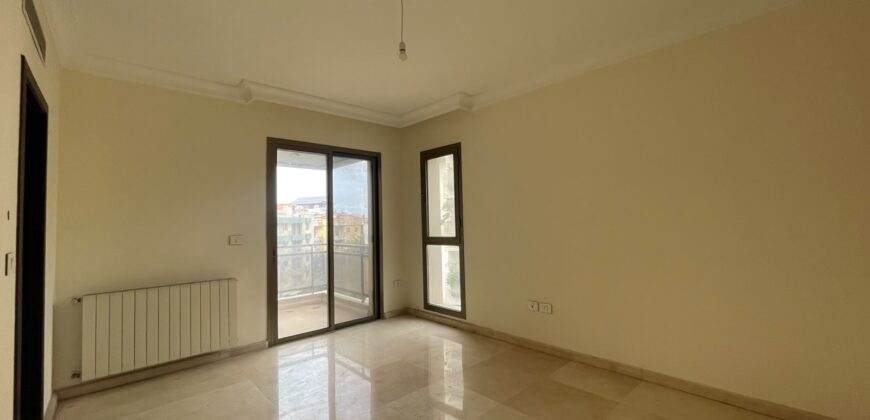 For Sale: Apartment in Mar Takla, Hazmieh
