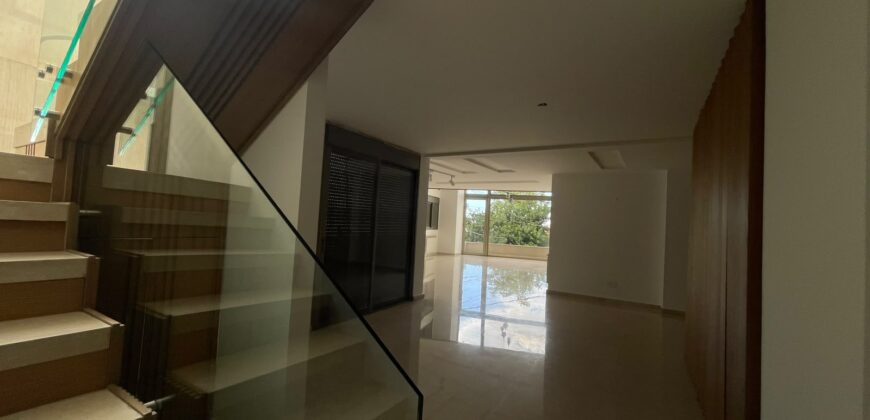 For Sale: Duplex in Mar Takla