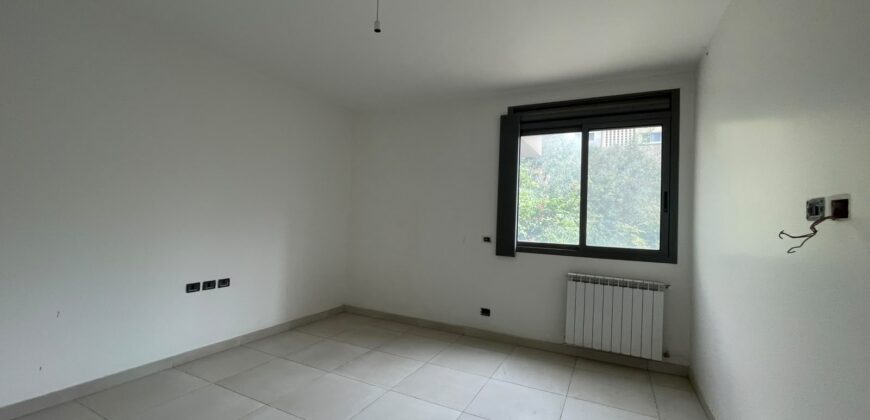 For Sale: Apartment in Mar Takla, Hazmieh