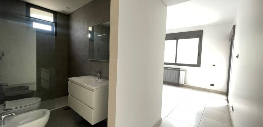 For Sale: Apartment in Mar Takla, Hazmieh