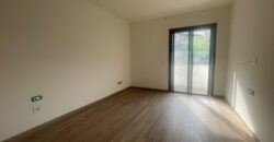 For Sale: Apartment in Hazmieh
