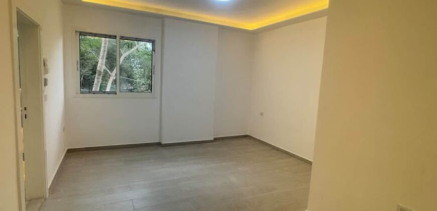 For Sale: Apartment in Mar Takla, Hazmieh